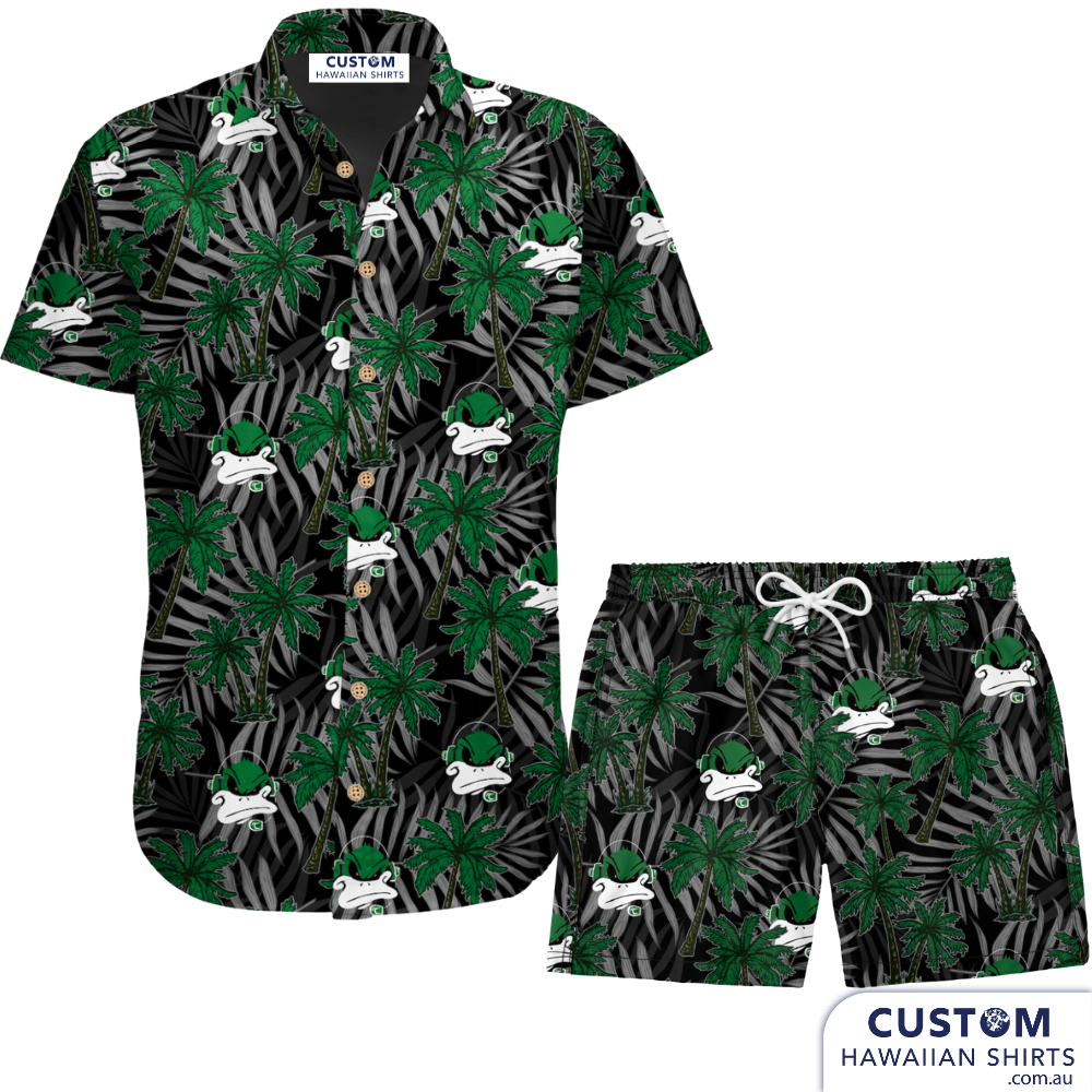 3CRU RAAF, No.3 Control & Reporting Unit RAAF, NSW ordered some swish new personalised uniforms - they wanted Hawaiian shirts and matching shorts. Love the logo! 100% Cotton. Embossed coconut buttons.